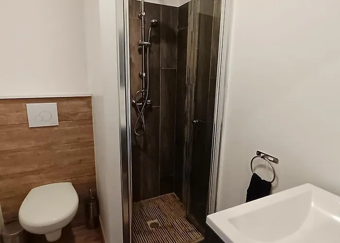 Linge Fourni 3 Etoiles Proche Et Centre Saint-Gilles-Croix-de-Vie