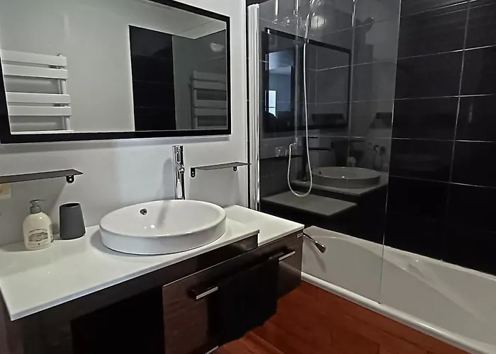 Linge Fourni 3 Etoiles Proche Et Centre Saint-Gilles-Croix-de-Vie