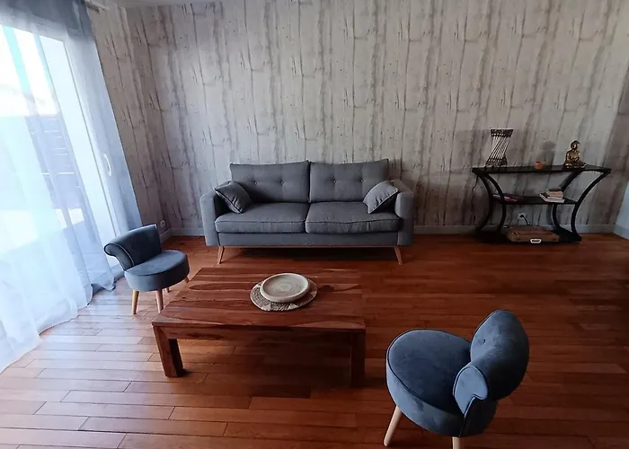 Semesterbostad Linge Fourni 3 Etoiles Proche Et Centre