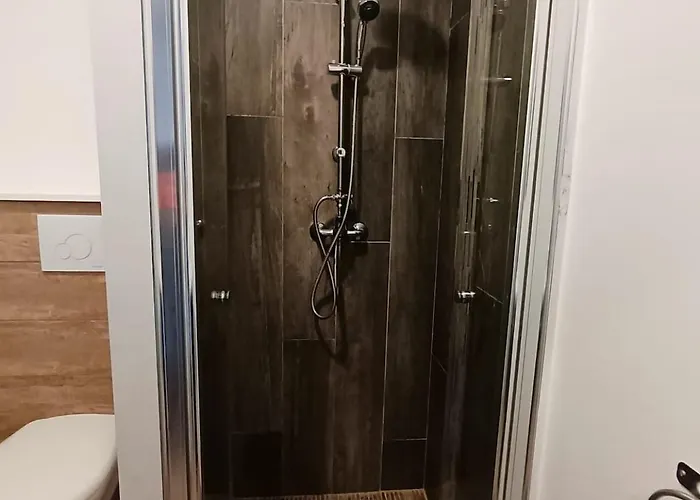 Linge Fourni 3 Etoiles Proche Et Centre